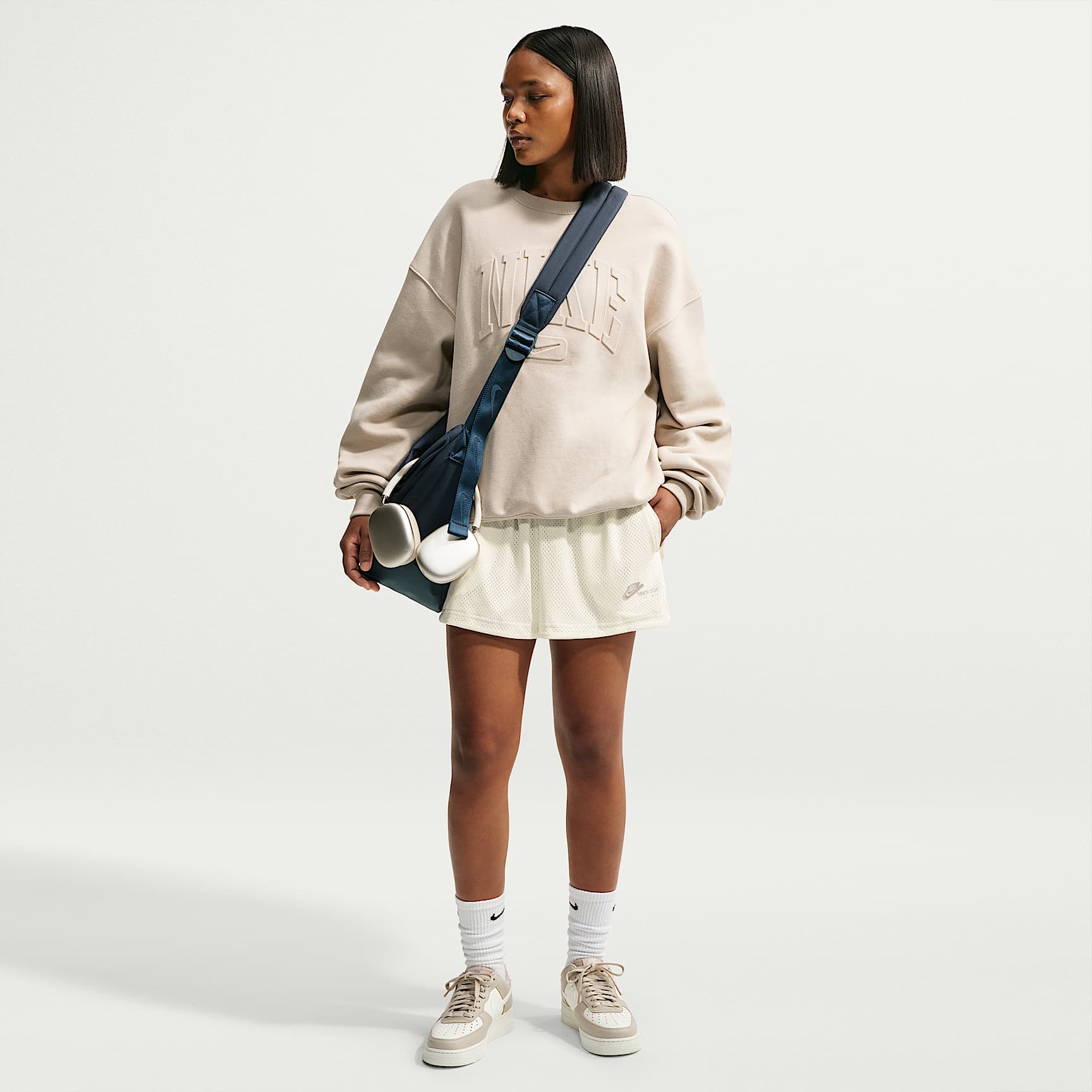 Nike Sportswear Women's Mid-Rise Mesh Shorts. Nike.com